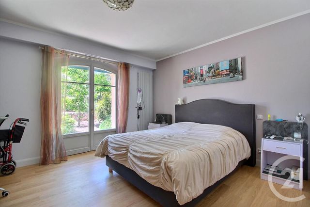 maison à vendre - 6 pièces - 210.0 m2 - CHATEAUNEUF GRASSE - 06 - PROVENCE-ALPES-COTE-D-AZUR - Century 21 Visa Immobilier maison à vendre - 6 pièces - 210.0 m2 - CHATEAUNEUF GRASSE - 06 - PROVENCE-ALPES-COTE-D-AZUR - Century 21 Visa Immobilier
