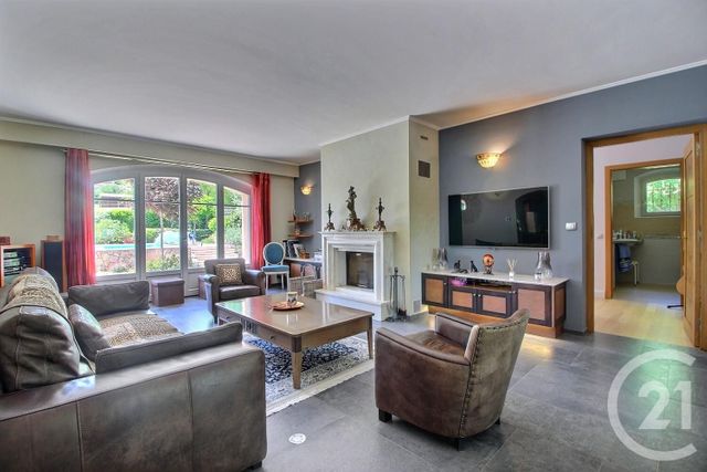 maison à vendre - 6 pièces - 210.0 m2 - CHATEAUNEUF GRASSE - 06 - PROVENCE-ALPES-COTE-D-AZUR - Century 21 Visa Immobilier maison à vendre - 6 pièces - 210.0 m2 - CHATEAUNEUF GRASSE - 06 - PROVENCE-ALPES-COTE-D-AZUR - Century 21 Visa Immobilier