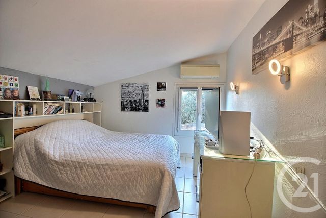 maison à vendre - 5 pièces - 141.0 m2 - GRASSE - 06 - PROVENCE-ALPES-COTE-D-AZUR - Century 21 Visa Immobilier