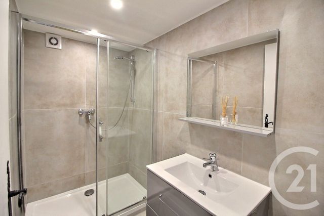 maison à vendre - 7 pièces - 200.0 m2 - LE BAR SUR LOUP - 06 - PROVENCE-ALPES-COTE-D-AZUR - Century 21 Visa Immobilier