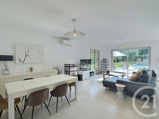 Afficher la photo en grand maison à vendre - 4 pièces - 150.2 m2 - GRASSE - 06 - PROVENCE-ALPES-COTE-D-AZUR - Century 21 Visa Immobilier