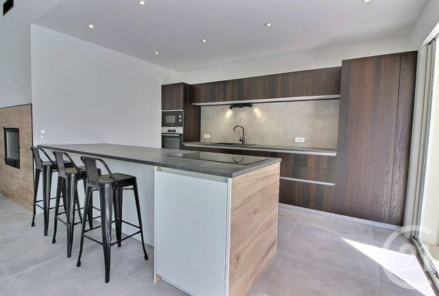 Afficher la photo en grand maison à vendre - 6 pièces - 180.0 m2 - GRASSE - 06 - PROVENCE-ALPES-COTE-D-AZUR - Century 21 Visa Immobilier