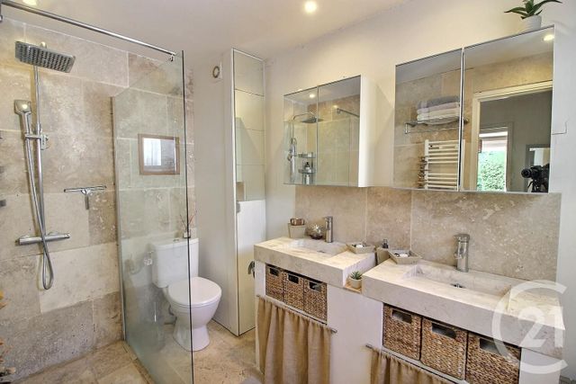 Afficher la photo en grand maison à vendre - 5 pièces - 140.7 m2 - LE ROURET - 06 - PROVENCE-ALPES-COTE-D-AZUR - Century 21 Visa Immobilier