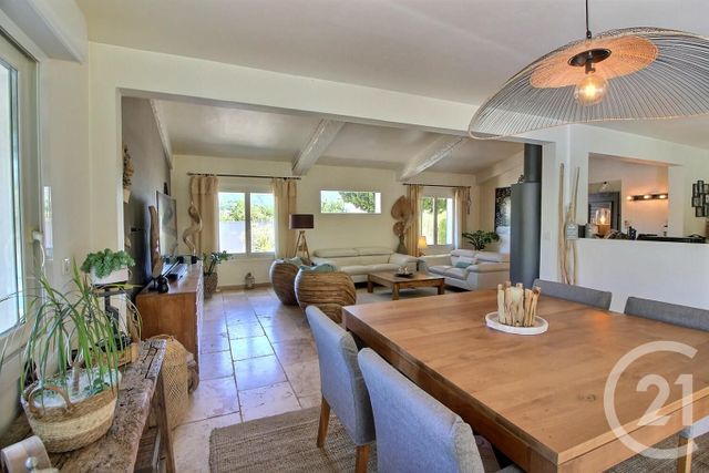 Afficher la photo en grand maison à vendre - 5 pièces - 140.7 m2 - LE ROURET - 06 - PROVENCE-ALPES-COTE-D-AZUR - Century 21 Visa Immobilier