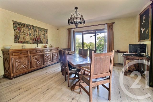 maison à vendre - 6 pièces - 165.0 m2 - CHATEAUNEUF GRASSE - 06 - PROVENCE-ALPES-COTE-D-AZUR - Century 21 Visa Immobilier