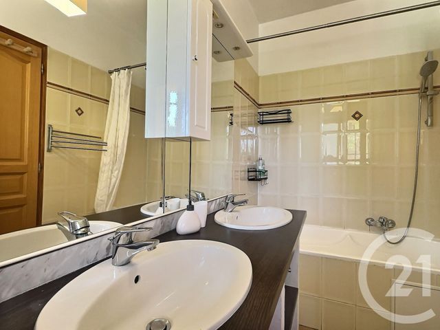 maison à vendre - 5 pièces - 140.0 m2 - GRASSE - 06 - PROVENCE-ALPES-COTE-D-AZUR - Century 21 Visa Immobilier