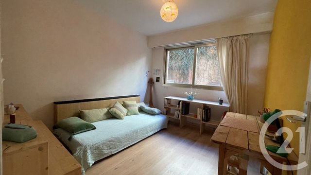 Appartement F3 à vendre - 3 pièces - 70.0 m2 - GRASSE - 06 - PROVENCE-ALPES-COTE-D-AZUR - Century 21 Visa Immobilier