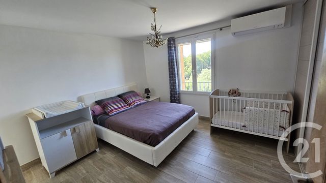 maison à vendre - 6 pièces - 210.0 m2 - CHATEAUNEUF GRASSE - 06 - PROVENCE-ALPES-COTE-D-AZUR - Century 21 Visa Immobilier