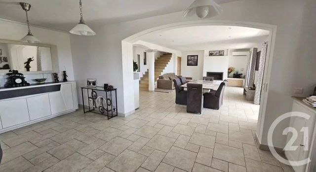 maison à vendre - 6 pièces - 210.0 m2 - CHATEAUNEUF GRASSE - 06 - PROVENCE-ALPES-COTE-D-AZUR - Century 21 Visa Immobilier