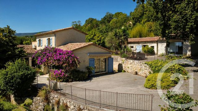 maison à vendre - 5 pièces - 150.0 m2 - CHATEAUNEUF GRASSE - 06 - PROVENCE-ALPES-COTE-D-AZUR - Century 21 Visa Immobilier