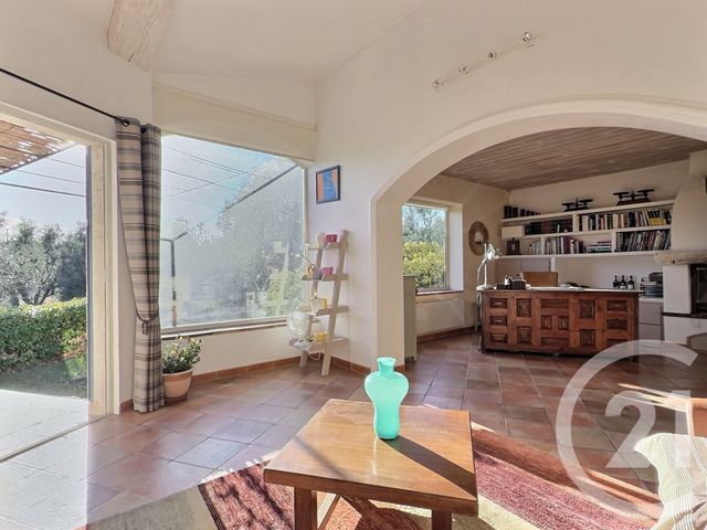 maison à vendre - 5 pièces - 150.0 m2 - CHATEAUNEUF GRASSE - 06 - PROVENCE-ALPES-COTE-D-AZUR - Century 21 Visa Immobilier