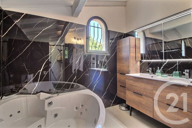 maison à vendre - 6 pièces - 210.0 m2 - ROQUEFORT LES PINS - 06 - PROVENCE-ALPES-COTE-D-AZUR - Century 21 Visa Immobilier