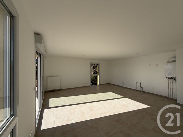 Appartement T3 à vendre - 3 pièces - 83.0 m2 - OPIO - 06 - PROVENCE-ALPES-COTE-D-AZUR - Century 21 Visa Immobilier