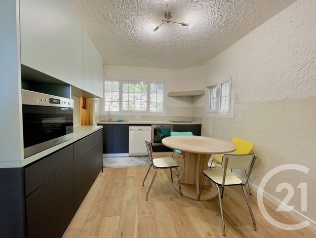 maison à vendre - 5 pièces - 137.86 m2 - LE ROURET - 06 - PROVENCE-ALPES-COTE-D-AZUR - Century 21 Visa Immobilier