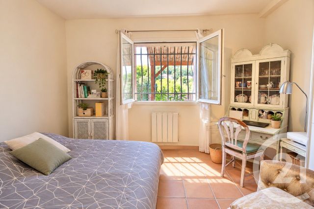 maison à vendre - 4 pièces - 162.84 m2 - LE ROURET - 06 - PROVENCE-ALPES-COTE-D-AZUR - Century 21 Visa Immobilier