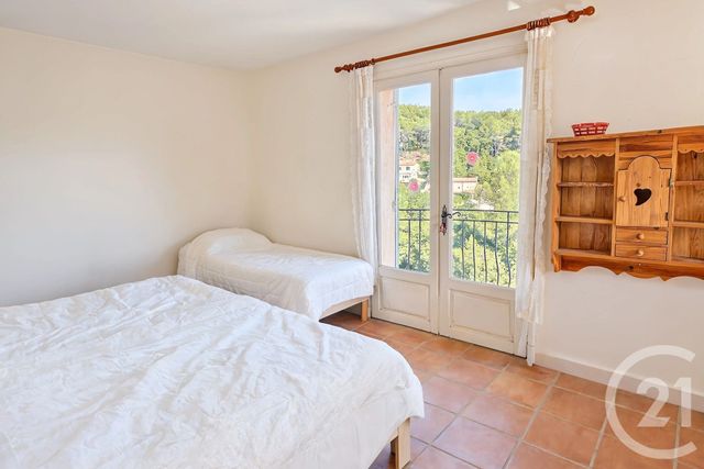 maison à vendre - 4 pièces - 162.84 m2 - LE ROURET - 06 - PROVENCE-ALPES-COTE-D-AZUR - Century 21 Visa Immobilier