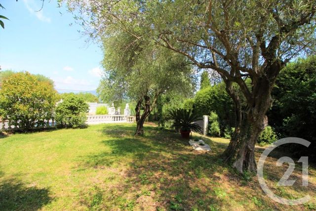 Afficher la photo en grand maison à vendre - 5 pièces - 195.49 m2 - GRASSE - 06 - PROVENCE-ALPES-COTE-D-AZUR - Century 21 Visa Immobilier