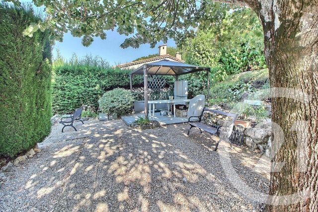 maison à vendre - 5 pièces - 132.99 m2 - CHATEAUNEUF GRASSE - 06 - PROVENCE-ALPES-COTE-D-AZUR - Century 21 Visa Immobilier