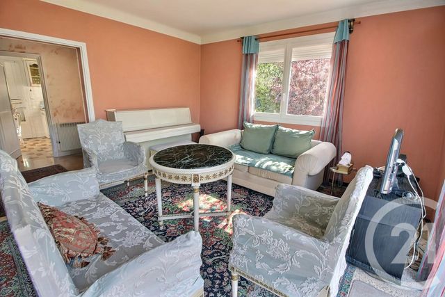 maison à vendre - 5 pièces - 132.99 m2 - CHATEAUNEUF GRASSE - 06 - PROVENCE-ALPES-COTE-D-AZUR - Century 21 Visa Immobilier