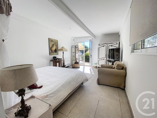 maison à vendre - 8 pièces - 270.0 m2 - LE ROURET - 06 - PROVENCE-ALPES-COTE-D-AZUR - Century 21 Visa Immobilier maison à vendre - 8 pièces - 270.0 m2 - LE ROURET - 06 - PROVENCE-ALPES-COTE-D-AZUR - Century 21 Visa Immobilier