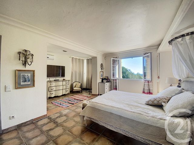 maison à vendre - 8 pièces - 270.0 m2 - LE ROURET - 06 - PROVENCE-ALPES-COTE-D-AZUR - Century 21 Visa Immobilier maison à vendre - 8 pièces - 270.0 m2 - LE ROURET - 06 - PROVENCE-ALPES-COTE-D-AZUR - Century 21 Visa Immobilier