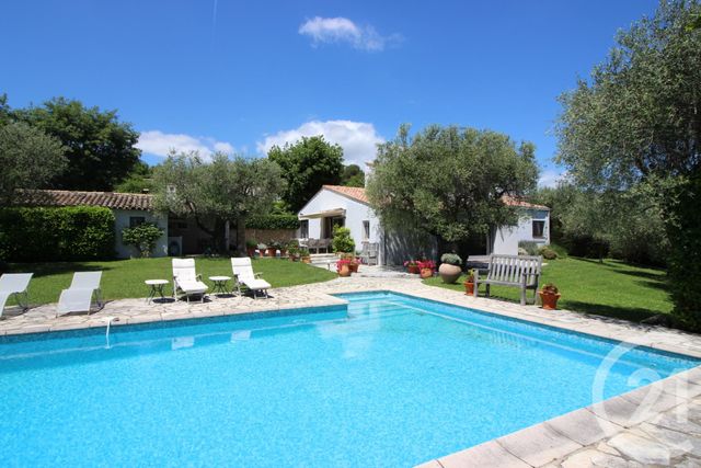 maison à vendre - 6 pièces - 200.0 m2 - CHATEAUNEUF GRASSE - 06 - PROVENCE-ALPES-COTE-D-AZUR - Century 21 Visa Immobilier maison à vendre - 6 pièces - 200.0 m2 - CHATEAUNEUF GRASSE - 06 - PROVENCE-ALPES-COTE-D-AZUR - Century 21 Visa Immobilier