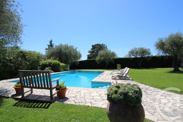 maison à vendre - 6 pièces - 200.0 m2 - CHATEAUNEUF GRASSE - 06 - PROVENCE-ALPES-COTE-D-AZUR - Century 21 Visa Immobilier maison à vendre - 6 pièces - 200.0 m2 - CHATEAUNEUF GRASSE - 06 - PROVENCE-ALPES-COTE-D-AZUR - Century 21 Visa Immobilier