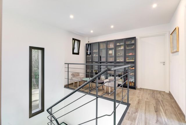 maison à vendre - 5 pièces - 223.0 m2 - CHATEAUNEUF GRASSE - 06 - PROVENCE-ALPES-COTE-D-AZUR - Century 21 Visa Immobilier