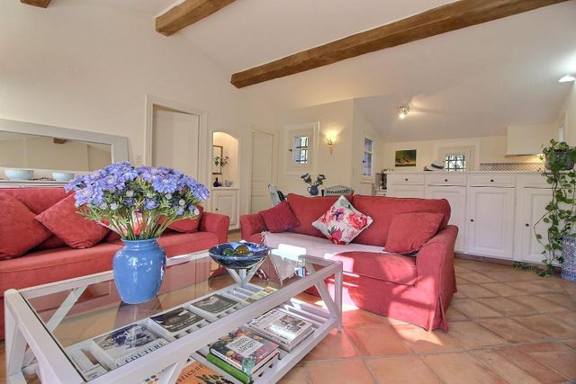 maison à vendre - 10 pièces - 330.0 m2 - CHATEAUNEUF GRASSE - 06 - PROVENCE-ALPES-COTE-D-AZUR - Century 21 Visa Immobilier