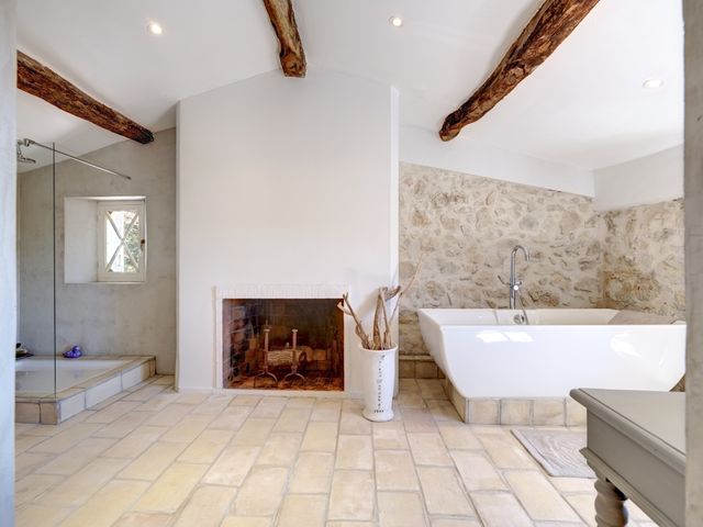 maison à vendre - 8 pièces - 550.0 m2 - CHATEAUNEUF GRASSE - 06 - PROVENCE-ALPES-COTE-D-AZUR - Century 21 Visa Immobilier