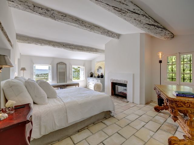 maison à vendre - 8 pièces - 550.0 m2 - CHATEAUNEUF GRASSE - 06 - PROVENCE-ALPES-COTE-D-AZUR - Century 21 Visa Immobilier