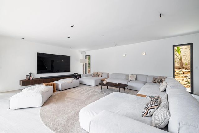 maison à vendre - 7 pièces - 295.0 m2 - OPIO - 06 - PROVENCE-ALPES-COTE-D-AZUR - Century 21 Visa Immobilier