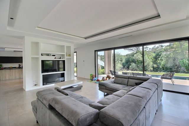 maison à vendre - 5 pièces - 205.0 m2 - LE ROURET - 06 - PROVENCE-ALPES-COTE-D-AZUR - Century 21 Visa Immobilier