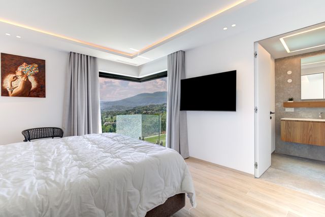 maison à vendre - 7 pièces - 438.0 m2 - OPIO - 06 - PROVENCE-ALPES-COTE-D-AZUR - Century 21 Visa Immobilier