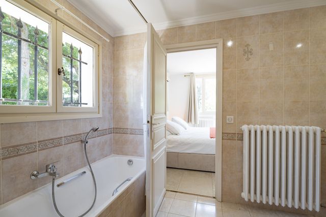 maison à vendre - 5 pièces - 160.0 m2 - LE ROURET - 06 - PROVENCE-ALPES-COTE-D-AZUR - Century 21 Visa Immobilier