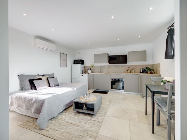 maison à vendre - 6 pièces - 250.0 m2 - OPIO - 06 - PROVENCE-ALPES-COTE-D-AZUR - Century 21 Visa Immobilier