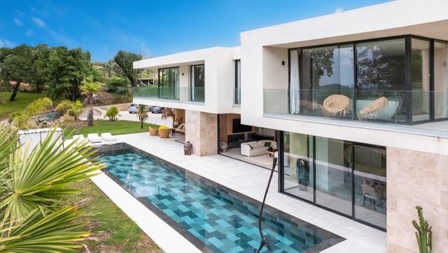 maison à vendre - 6 pièces - 302.0 m2 - OPIO - 06 - PROVENCE-ALPES-COTE-D-AZUR - Century 21 Visa Immobilier