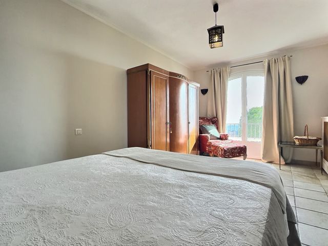 maison à vendre - 5 pièces - 192.0 m2 - GRASSE - 06 - PROVENCE-ALPES-COTE-D-AZUR - Century 21 Visa Immobilier