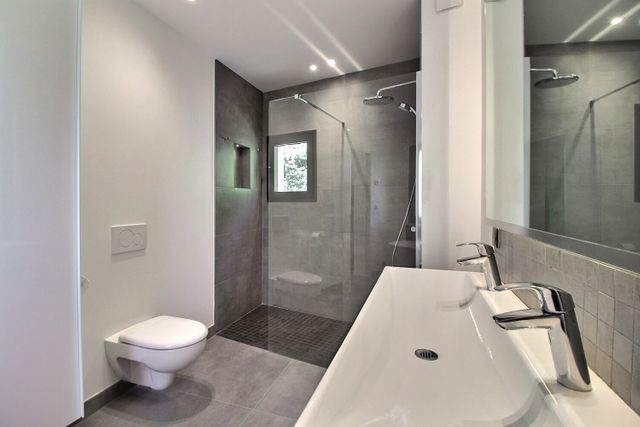 maison à vendre - 5 pièces - 214.0 m2 - GRASSE - 06 - PROVENCE-ALPES-COTE-D-AZUR - Century 21 Visa Immobilier